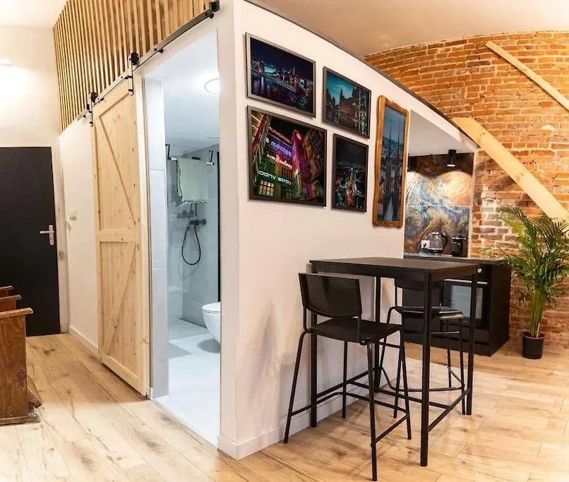 Studio Przy Dworcu Glownym Pkp Wrocław Polska